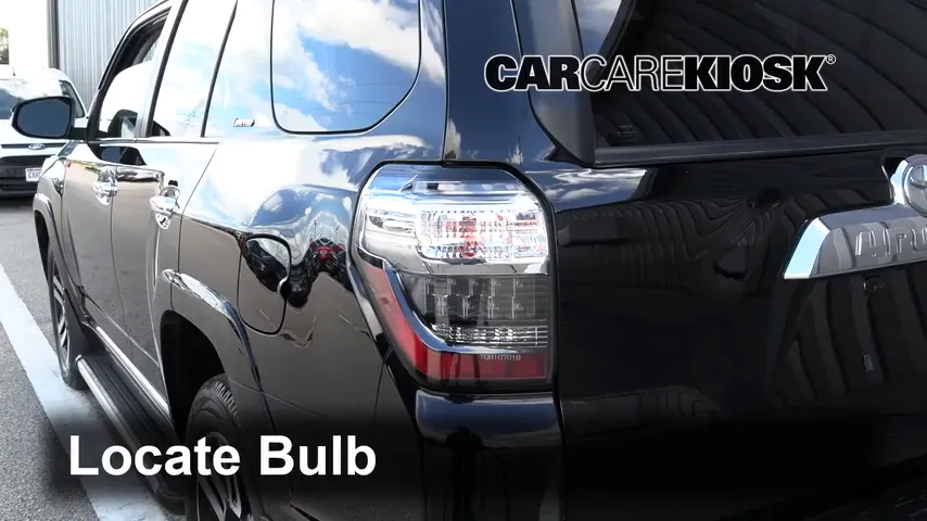 2018 Toyota 4Runner SR5 4.0L V6 Luces Luz de freno (reemplazar foco)